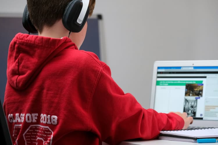 Kid E-Learning